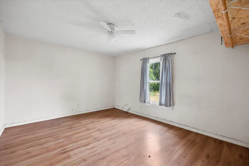 502 S Elm Street Celeste, TX 75423