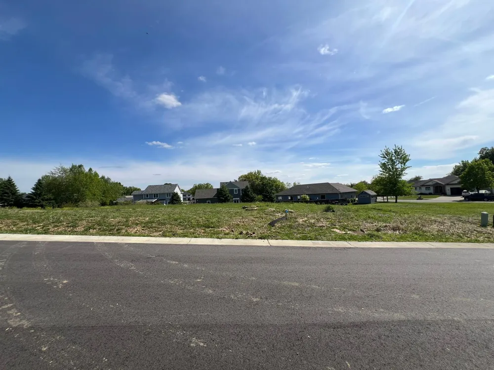2580 Gold Finch Lane Red Wing, MN 55066