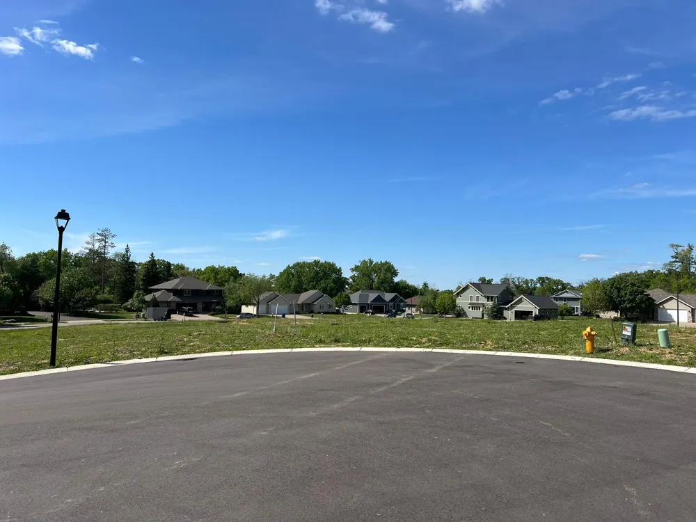 2571 Gold Finch Lane Red Wing, MN 55066