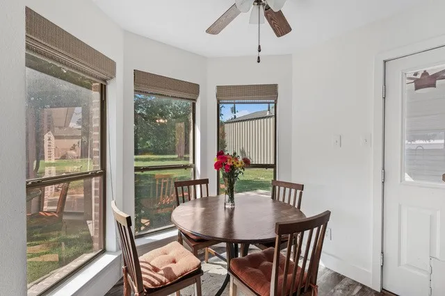99 Catamaran Court Gordonville, TX 76245
