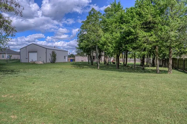 99 Catamaran Court Gordonville, TX 76245