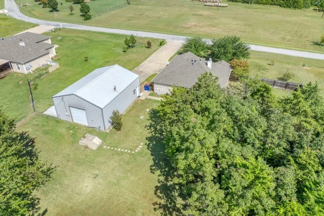 99 Catamaran Court Gordonville, TX 76245