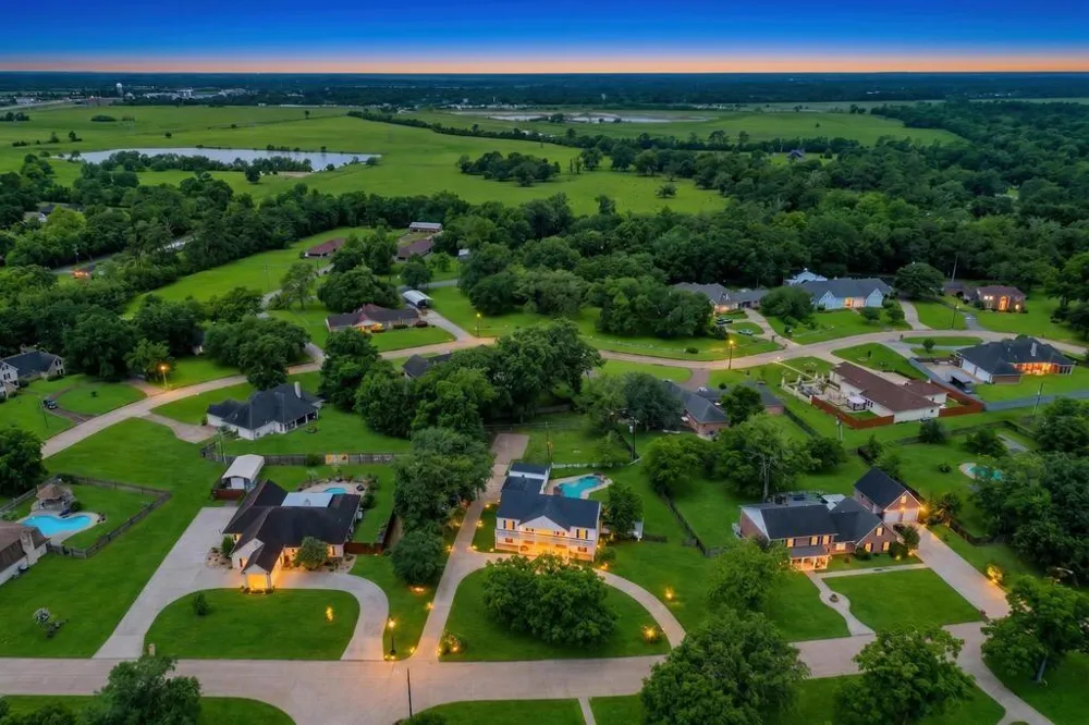 4409 Hillbrook Drive Orange, TX 77632