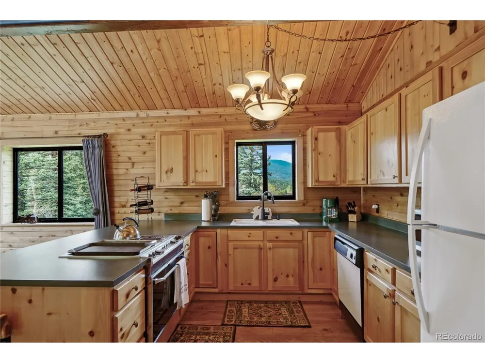 25 Cottonwood Trail La Veta, CO 81055