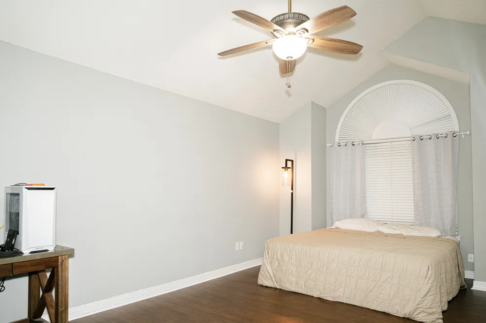 450 Biscayne Street Giddings, TX 78942