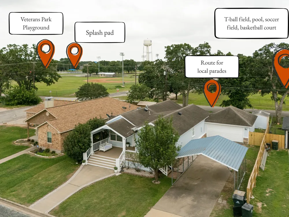 450 Biscayne Street Giddings, TX 78942
