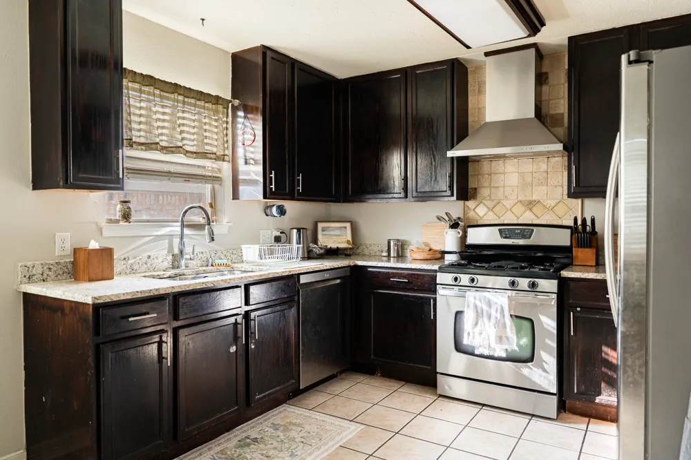 450 Biscayne Street Giddings, TX 78942