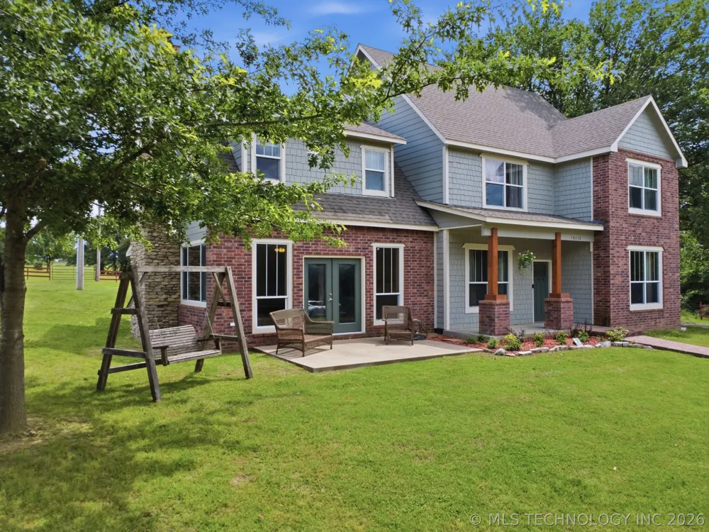 14252 E Lake Drive Claremore, OK 74017