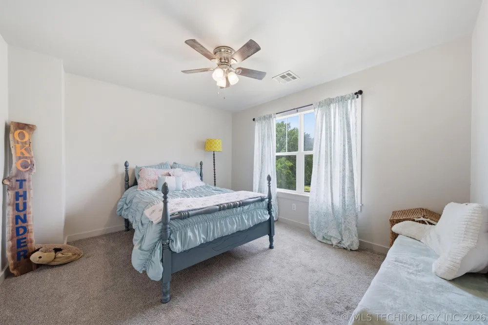 14252 E Lake Drive Claremore, OK 74017