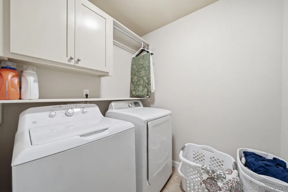 14252 E Lake Drive Claremore, OK 74017