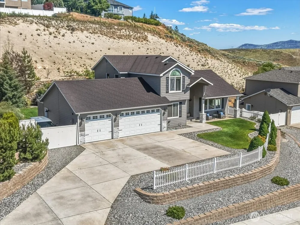 1255 Wheatridge Drive East Wenatchee, WA 98802