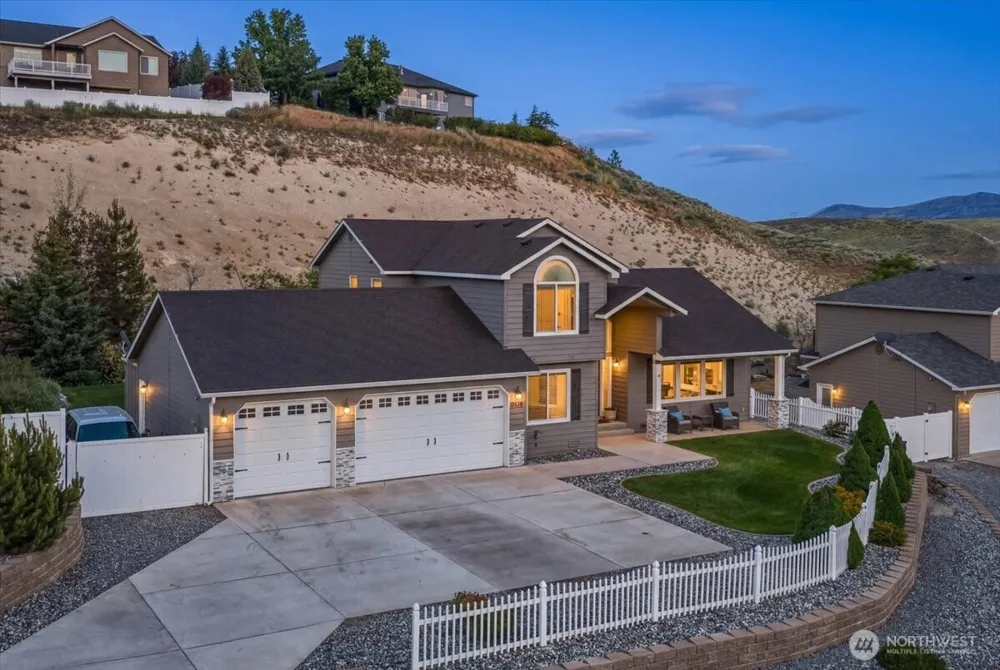 1255 Wheatridge Drive East Wenatchee, WA 98802