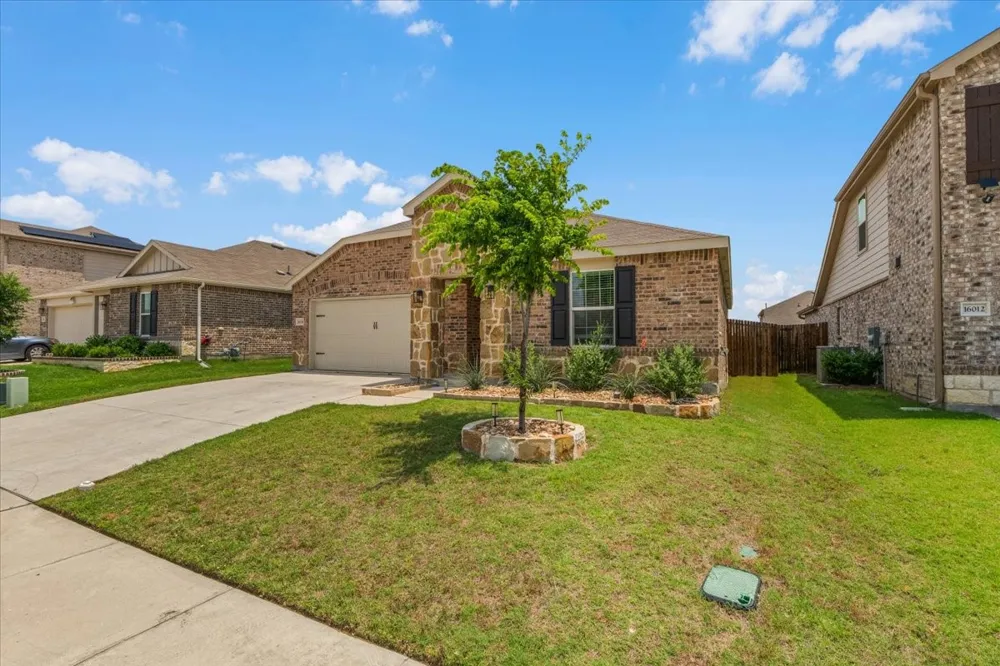 16016 Wanderer Lane Haslet, TX 76052