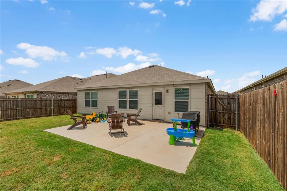 16016 Wanderer Lane Haslet, TX 76052