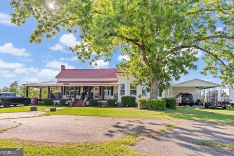 5065 Ten Mile RD