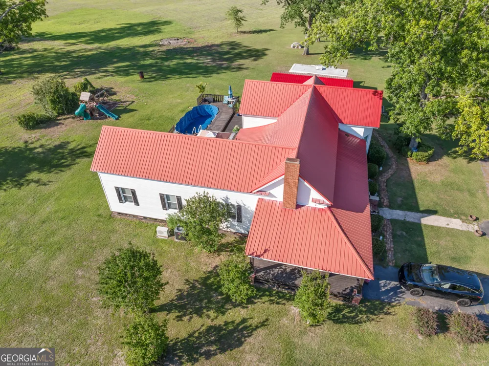 5065 Ten Mile RD Baxley, GA 31513