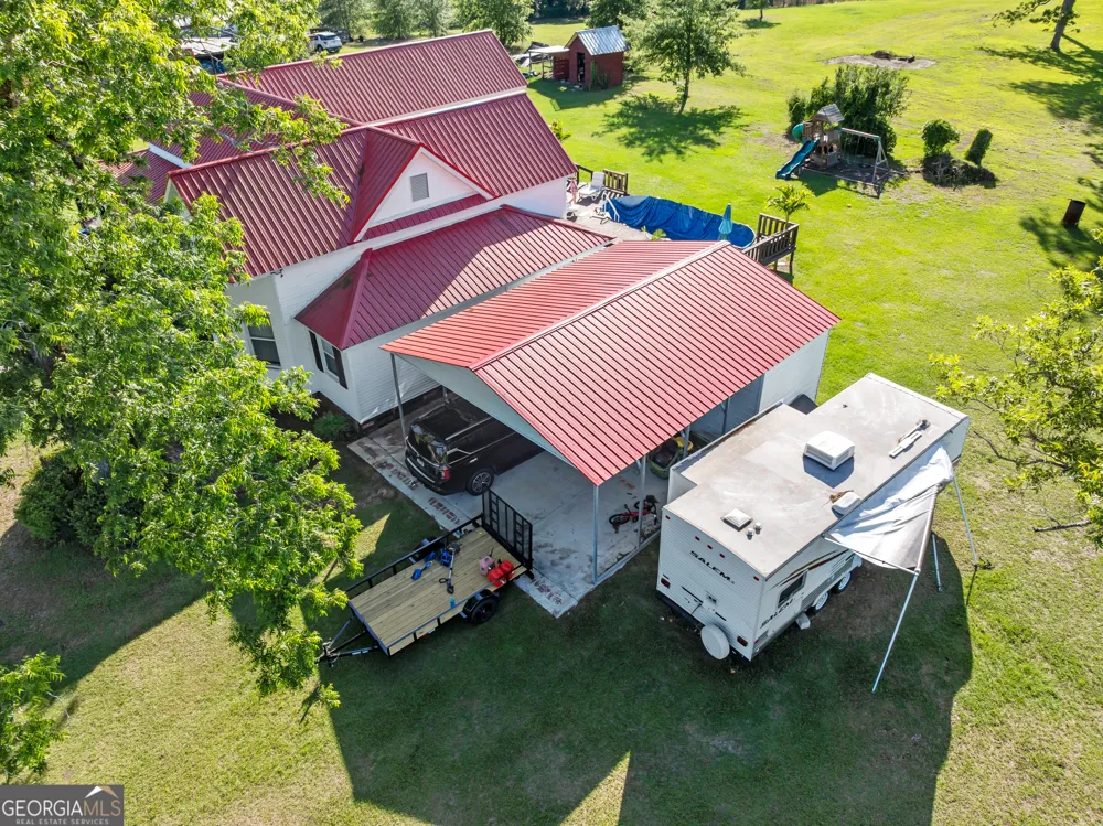 5065 Ten Mile RD Baxley, GA 31513
