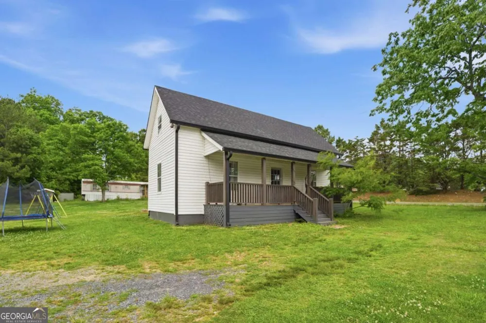 400 Sam Love RD Rocky Face, GA 30740