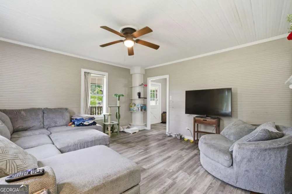 400 Sam Love RD Rocky Face, GA 30740