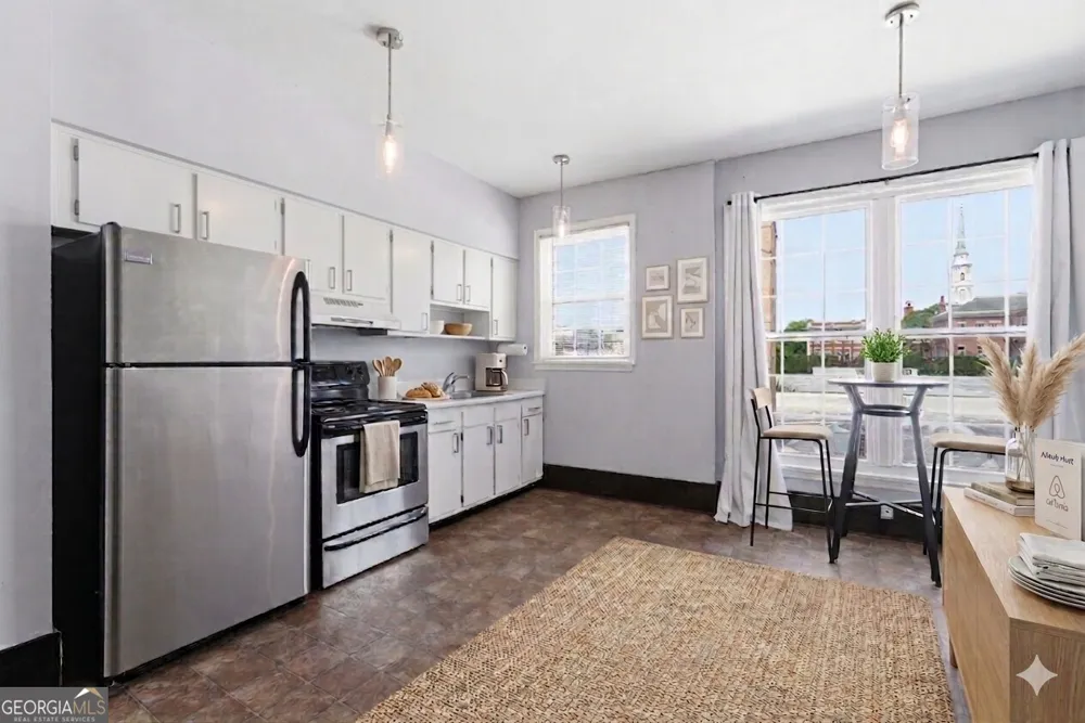 219 Abercorn ST Savannah, GA 31401