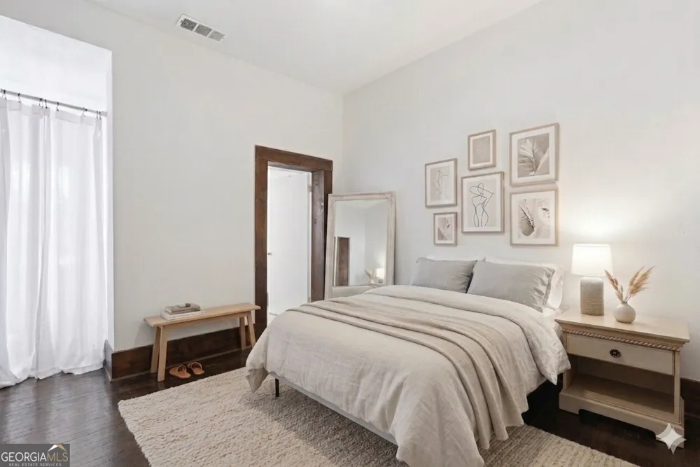 219 Abercorn ST Savannah, GA 31401
