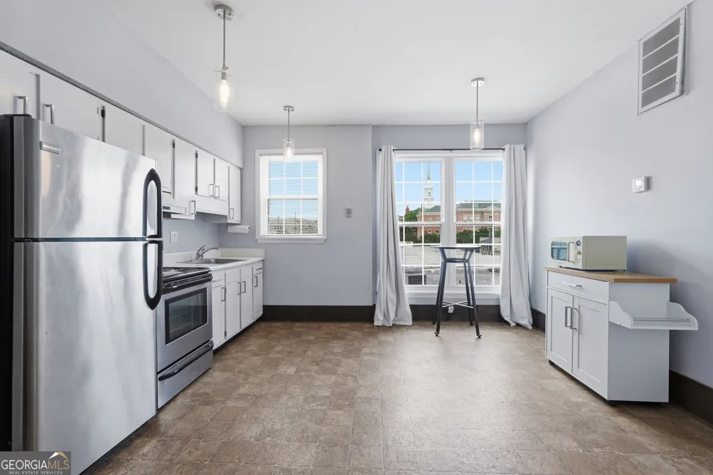 219 Abercorn ST Savannah, GA 31401