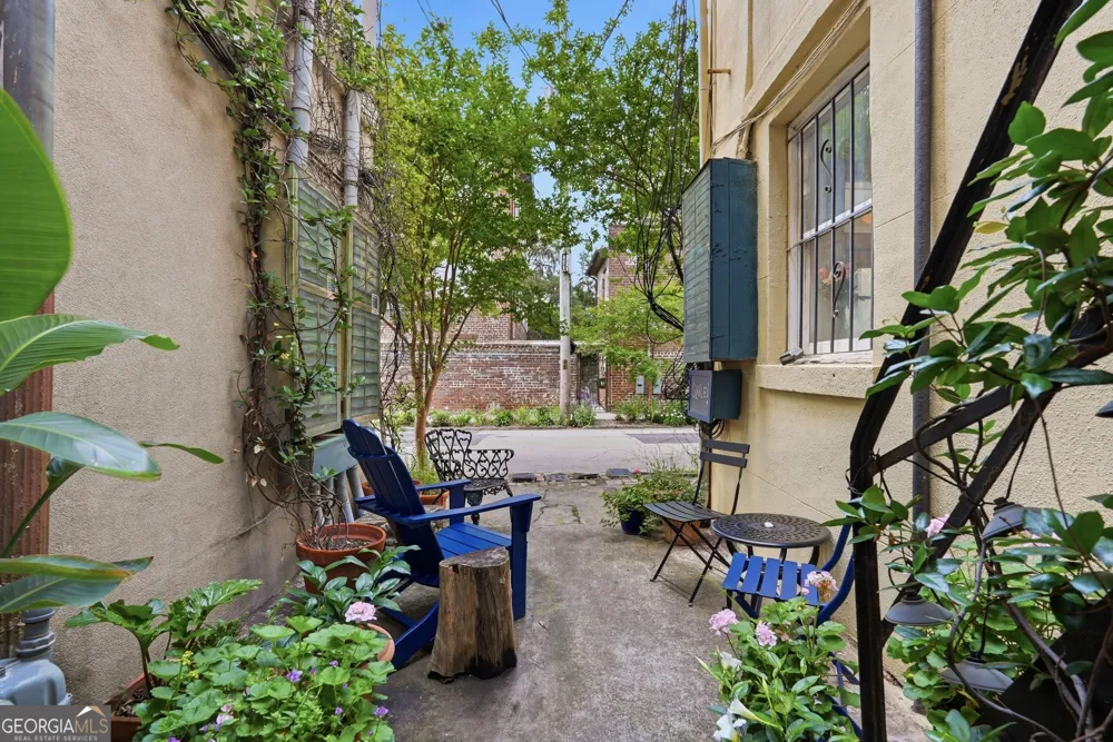 219 Abercorn ST Savannah, GA 31401