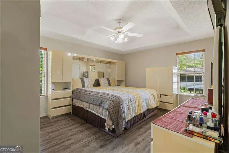 143 Honeysuckle DR SE Calhoun, GA 30701