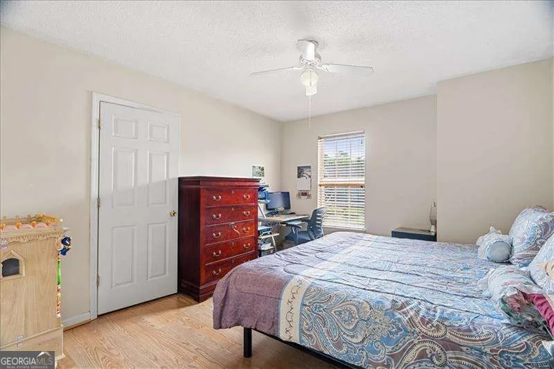 143 Honeysuckle DR SE Calhoun, GA 30701