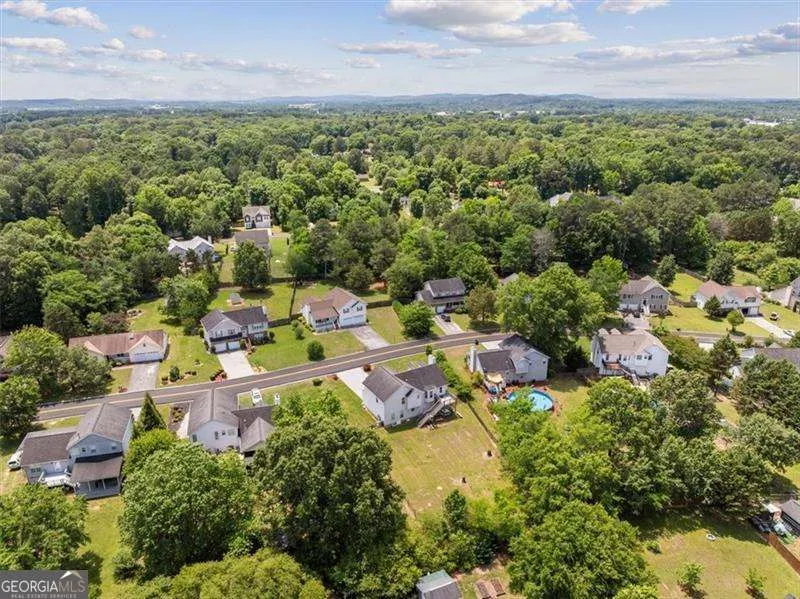 143 Honeysuckle DR SE Calhoun, GA 30701