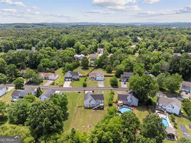 143 Honeysuckle DR SE Calhoun, GA 30701