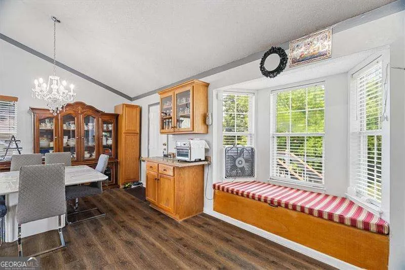 143 Honeysuckle DR SE Calhoun, GA 30701
