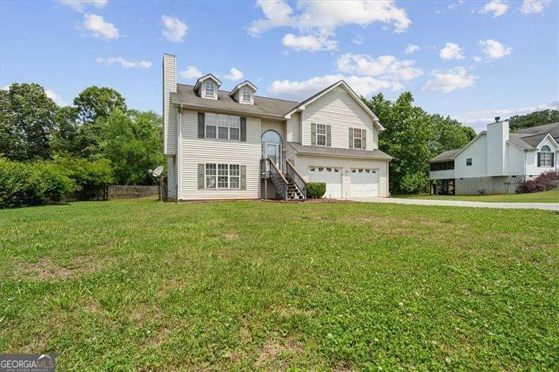 143 Honeysuckle DR SE Calhoun, GA 30701