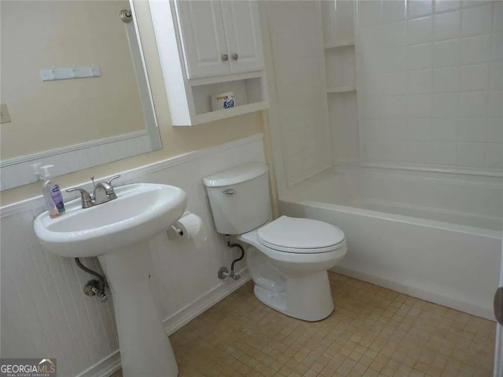 403 Northdale CT Lawrenceville, GA 30043
