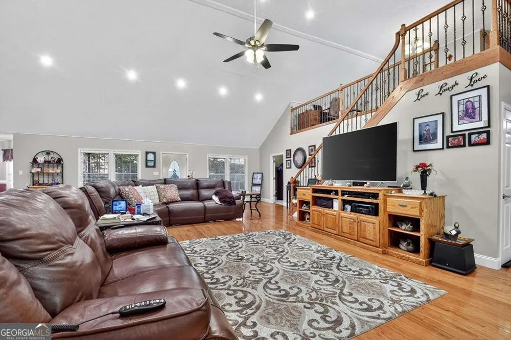 334 Belaire DR Copperhill, TN 37317