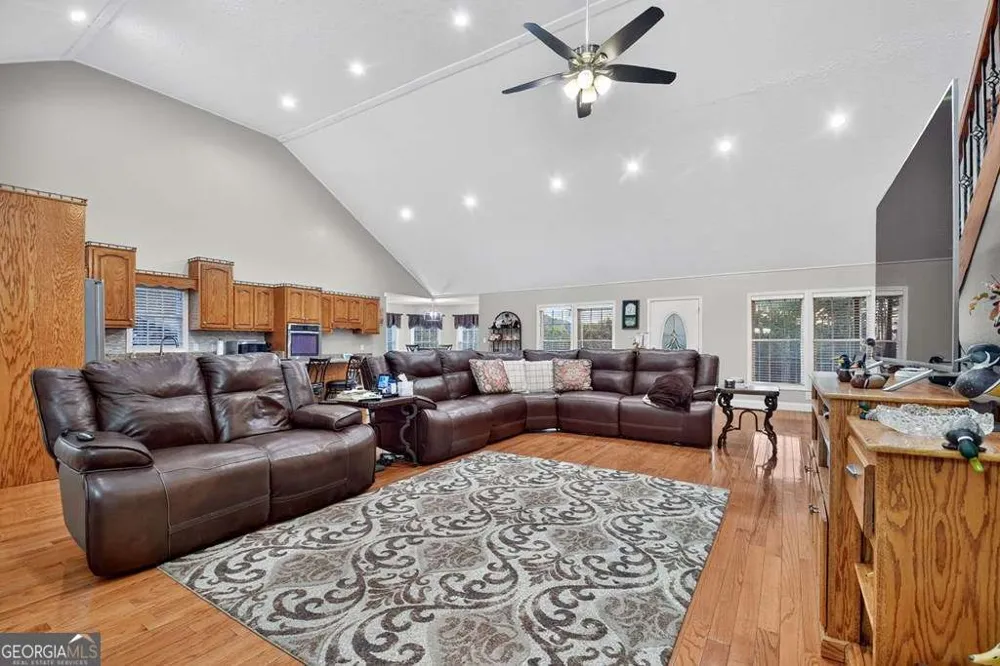 334 Belaire DR Copperhill, TN 37317
