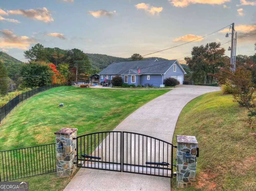 334 Belaire DR Copperhill, TN 37317