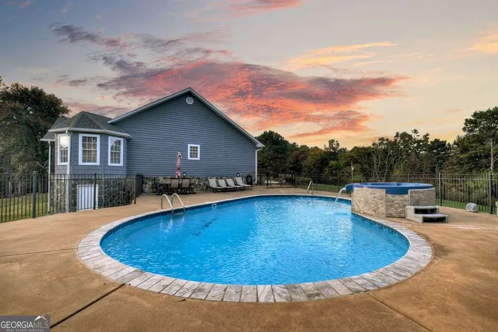 334 Belaire DR Copperhill, TN 37317