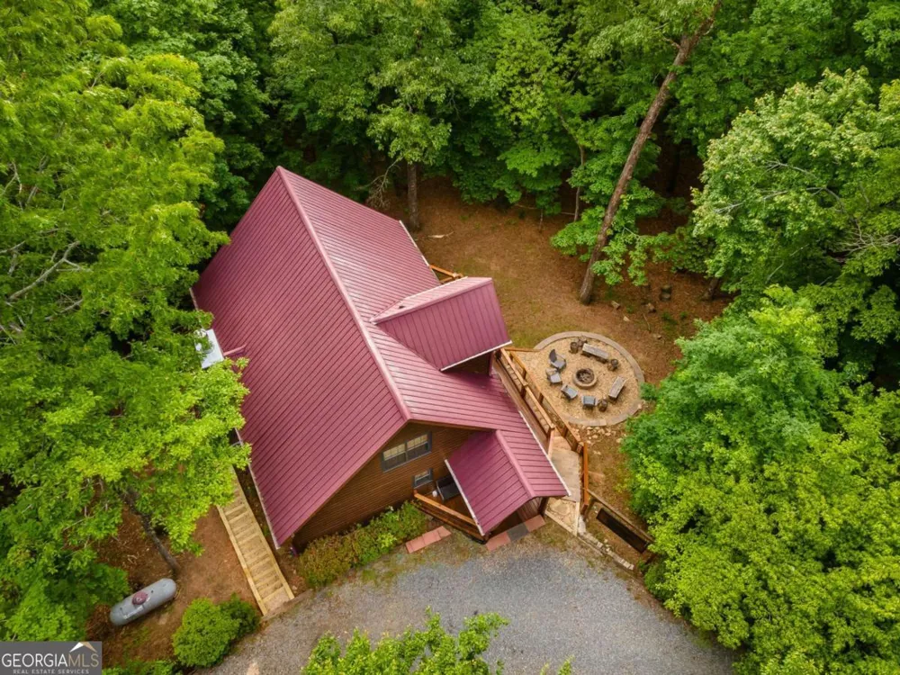 294 Oakwood TRL Mineral Bluff, GA 30559