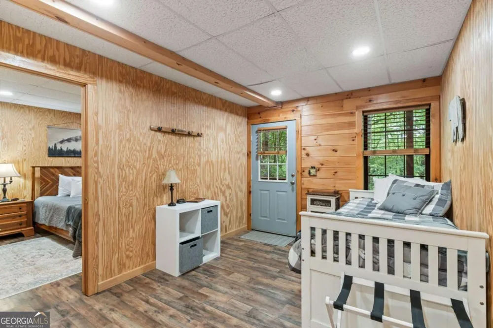 294 Oakwood TRL Mineral Bluff, GA 30559