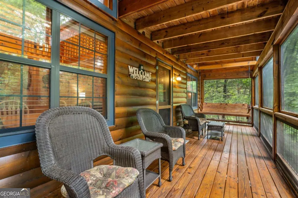 294 Oakwood TRL Mineral Bluff, GA 30559