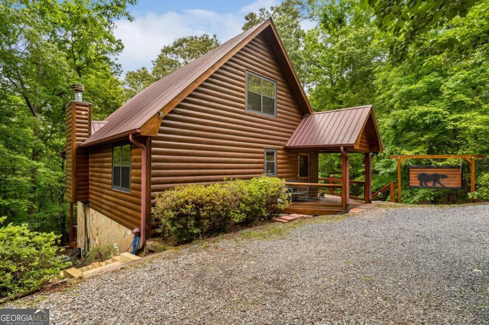 294 Oakwood TRL Mineral Bluff, GA 30559