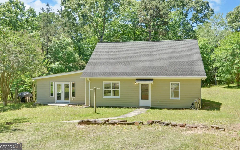 194 Harvey LN Lavonia, GA 30553