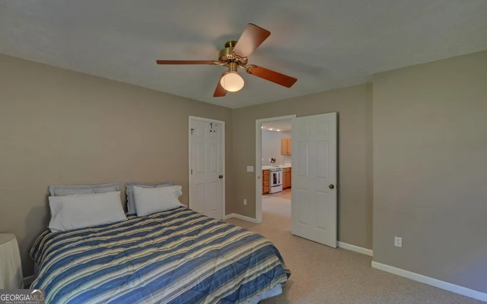 194 Harvey LN Lavonia, GA 30553