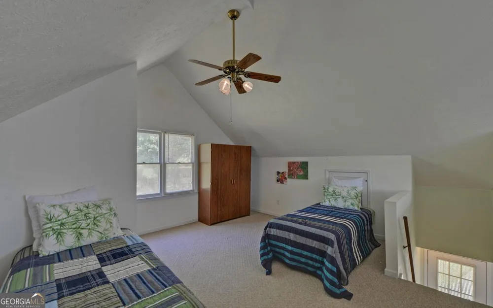 194 Harvey LN Lavonia, GA 30553