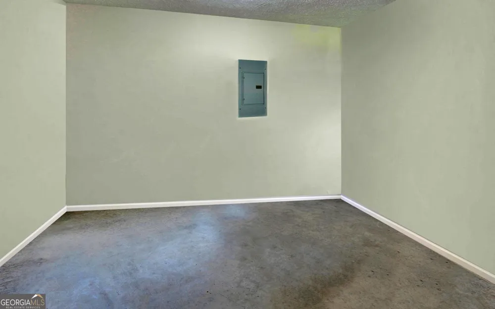 194 Harvey LN Lavonia, GA 30553
