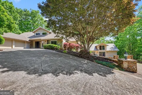 792 Bugscuffle RD