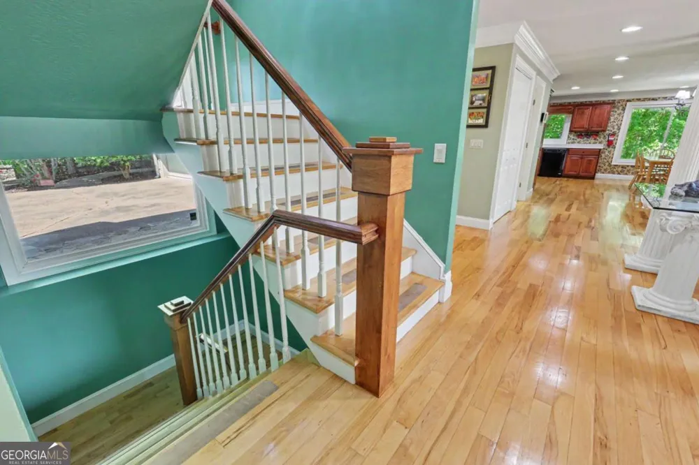 792 Bugscuffle RD Hiawassee, GA 30546
