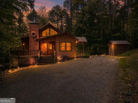 284 The Woods RD