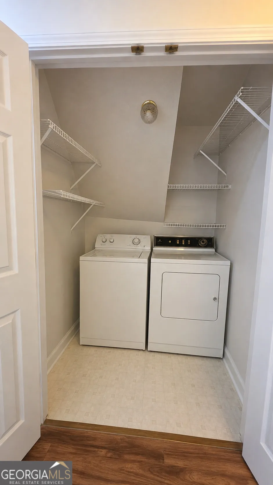 356 Anchor Point DR Eatonton, GA 31024